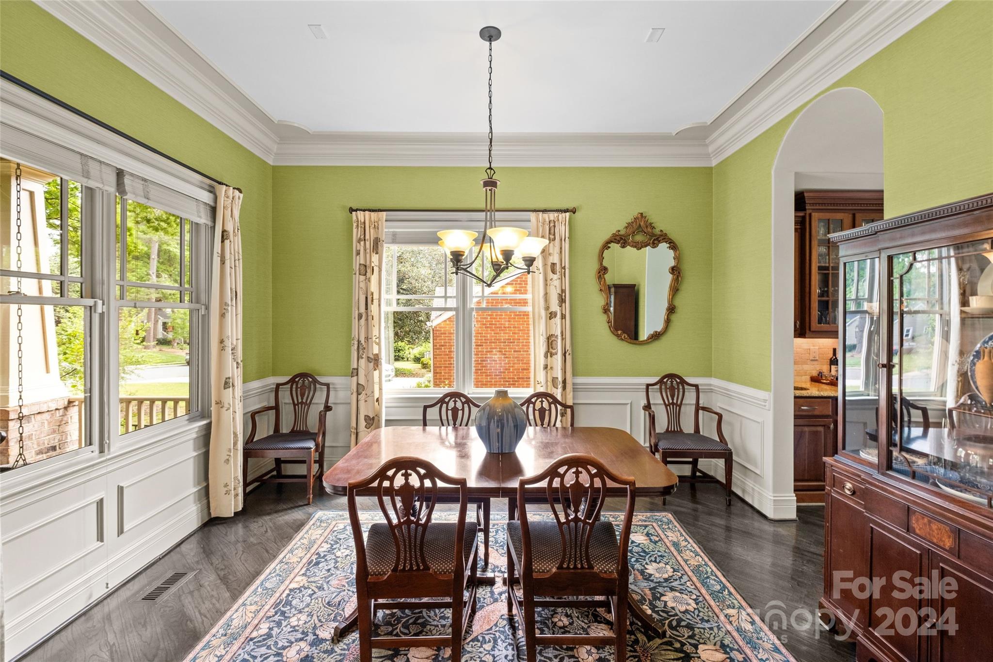 1717 Truman Road Charlotte, NC 28205 - Photo 8 of 47 Gallery Image 8