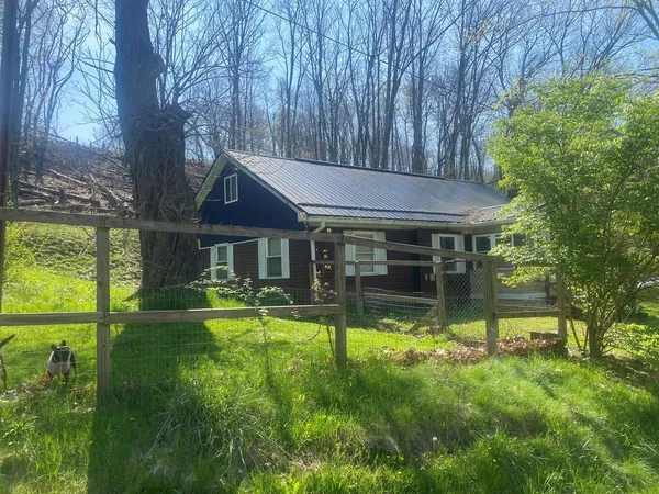 $314,900 | 1760 Jordan Hollow Road, Parker, PA 16049