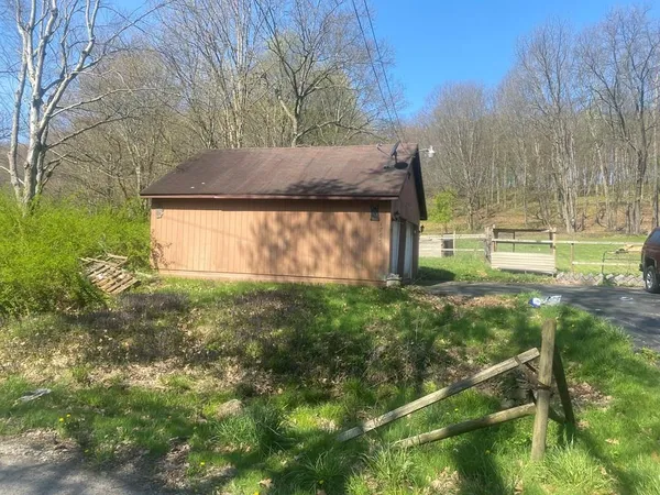 $314,900 | 1760 Jordan Hollow Road, Parker, PA 16049