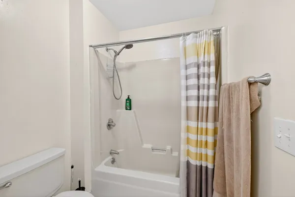 $340,900 | 2143 River Chase Drive, Murfreesboro, TN 37128