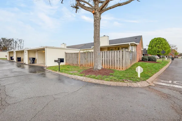 $340,900 | 2143 River Chase Drive, Murfreesboro, TN 37128