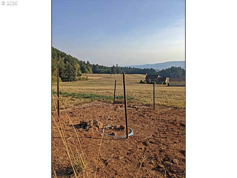 23999 Southwest Guenther Road Hillsboro, OR 97123 - Photo 9 of 16 a view of a terrace