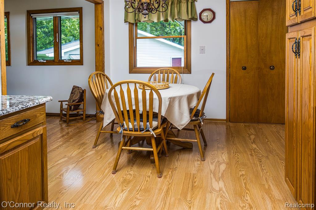 511 Range Road Smiths Creek, MI 48074 - Photo 9 of 36