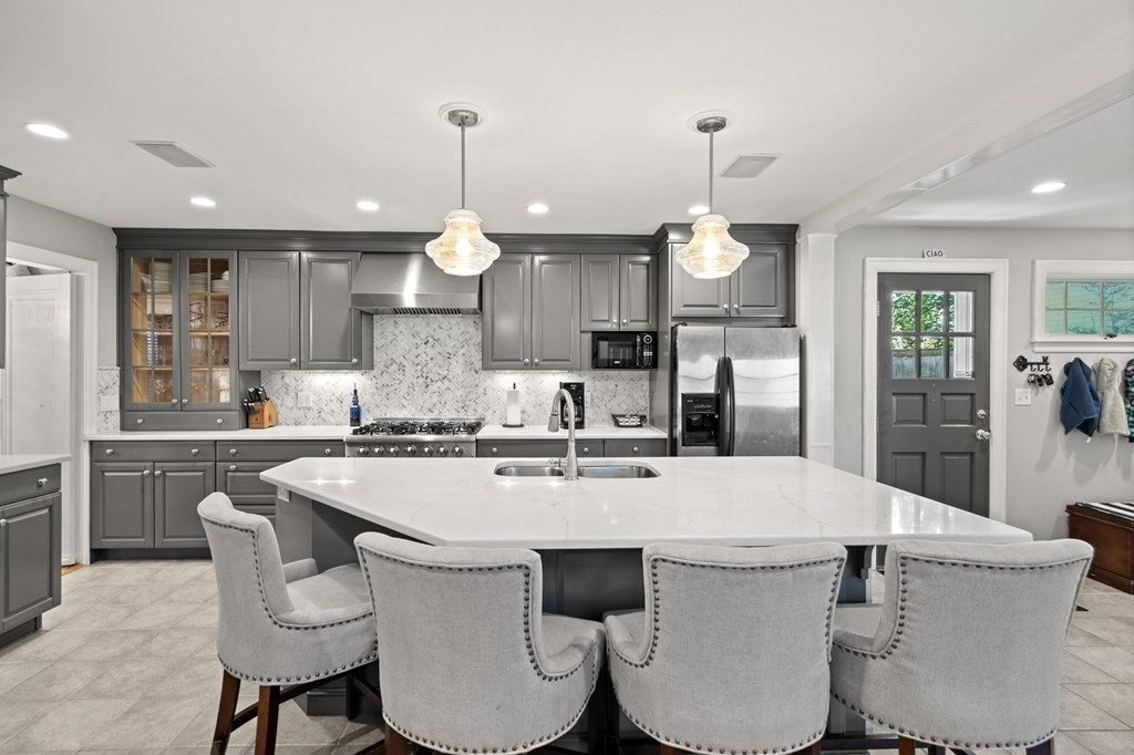 149 Humphrey Street Marblehead, MA 01945 - Photo 11 of 42