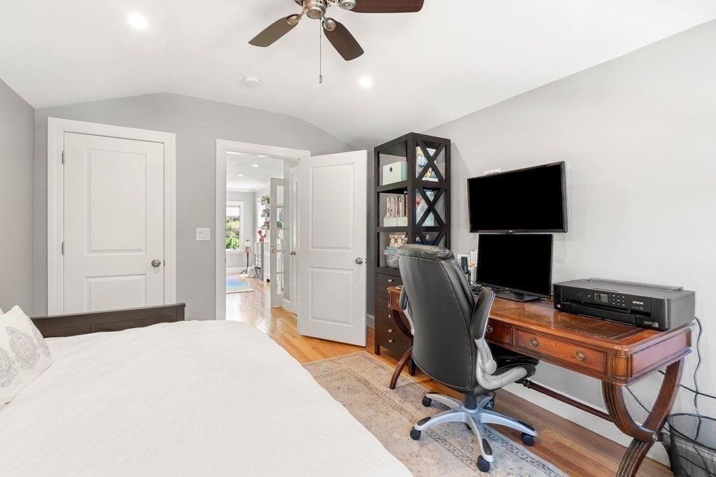 149 Humphrey Street Marblehead, MA 01945 - Photo 22 of 42