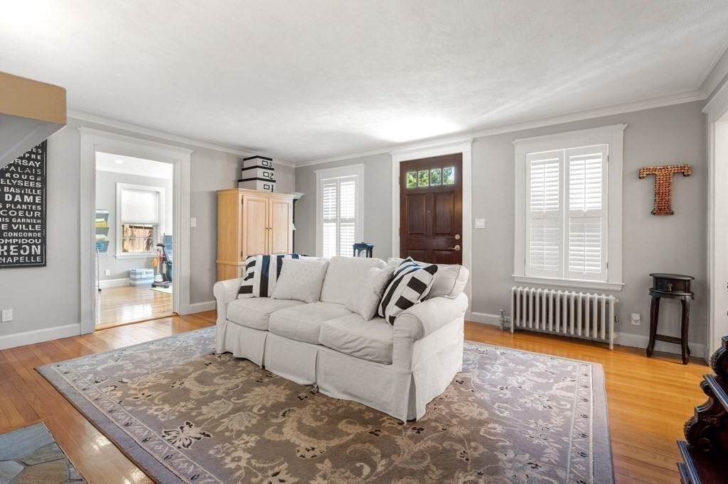 149 Humphrey Street Marblehead, MA 01945 - Photo 4 of 42