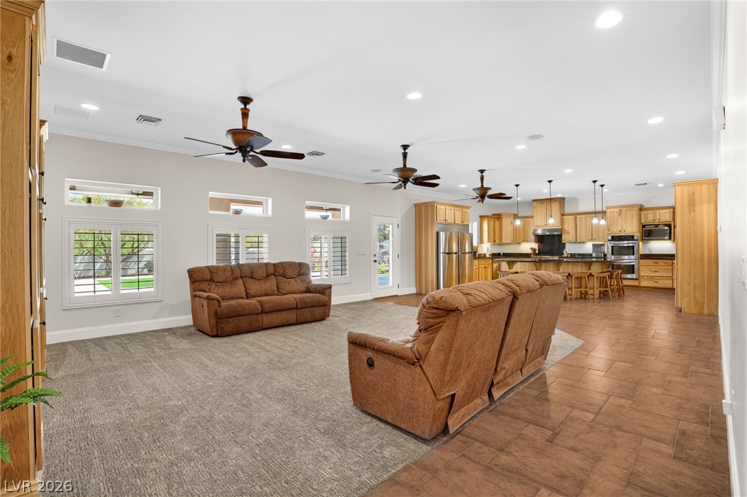 1640 Rocking Horse Drive Henderson, NV 89002 - Photo 19 of 88