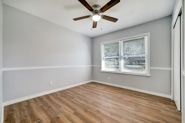 $2,300 | 501 Wilmington Drive, Bellaire, TX 77401