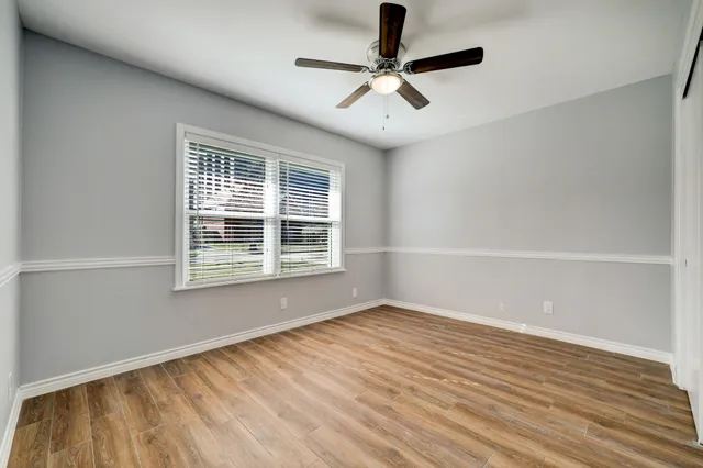 $2,300 | 501 Wilmington Drive, Bellaire, TX 77401