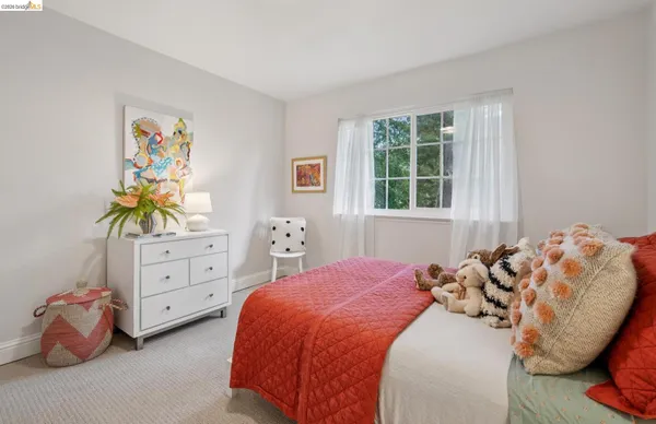 $1,065,000 | 6785 Aitken Drive, Oakland, CA 94611