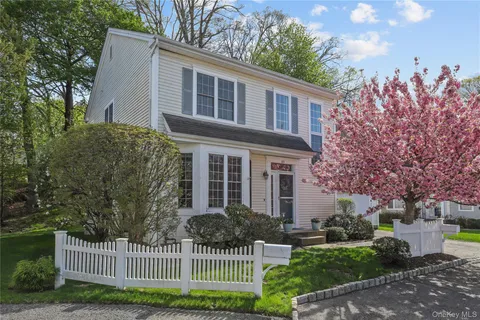 $1,195,000 | 65 Eldorado Court, White Plains, NY 10603