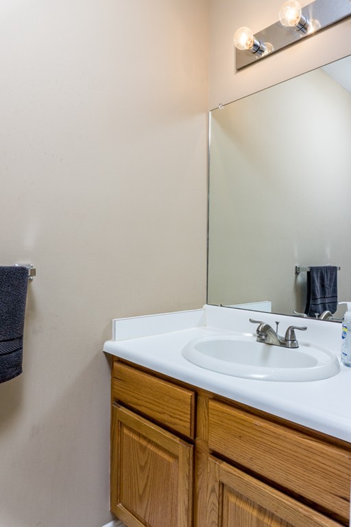 29 Sturbridge Hills Road, Unit 29 Sturbridge, MA 01566 - Photo 9 of 17 Gallery Image 9
