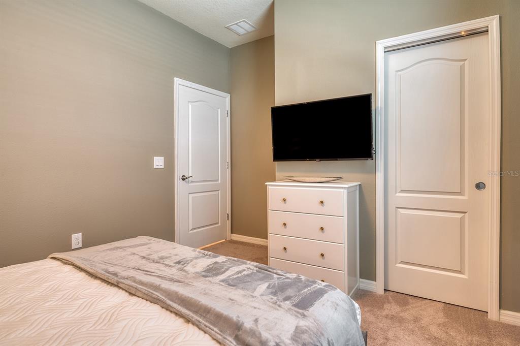 7561 Oak Spring Lane Davenport, FL 33837 - Photo 31 of 57