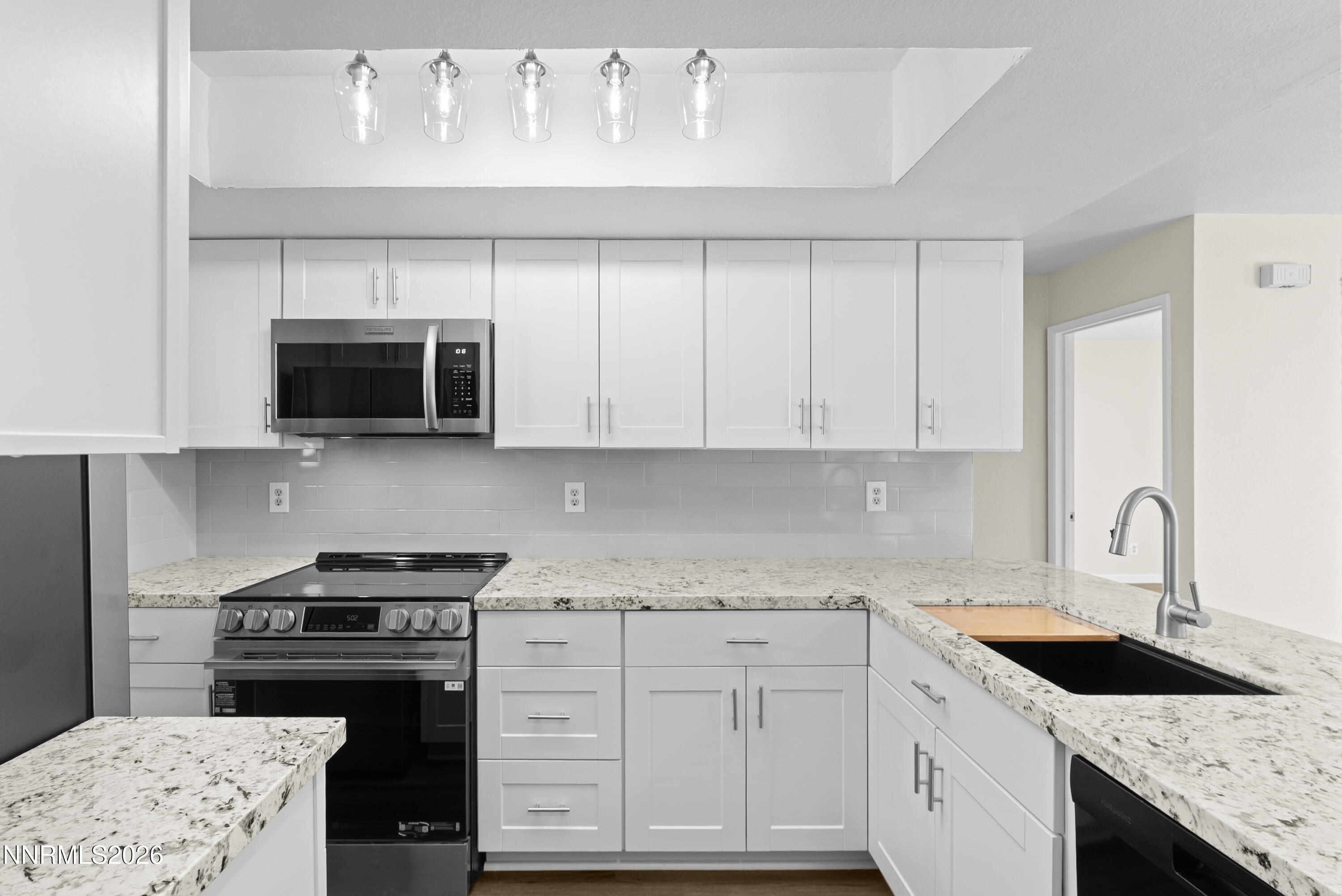 10-8600 Dixon Lane Reno NV 89511 (10 of