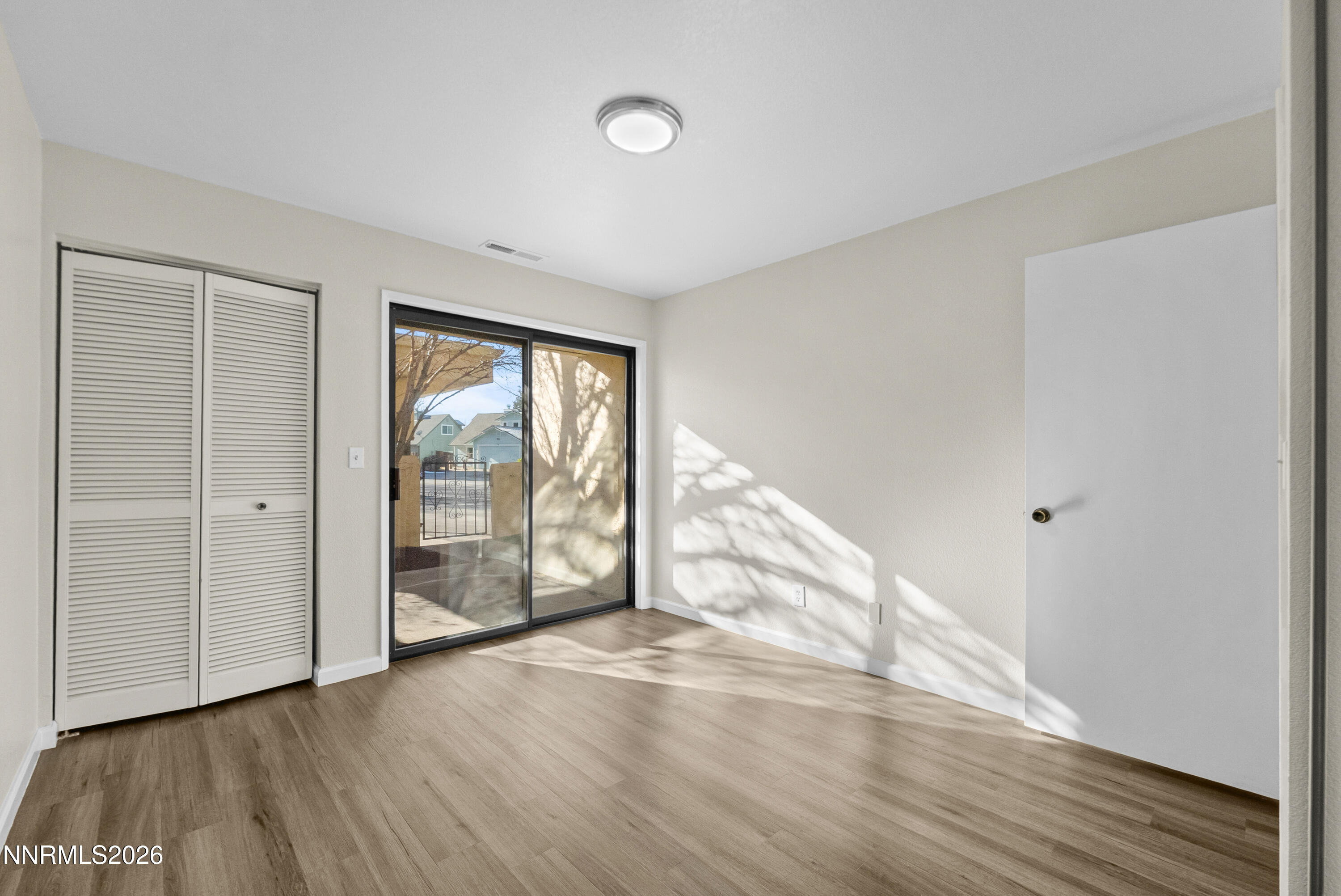 8600 Dixon Lane Reno, NV 89511 - Photo 16 of 39 17-8600 Dixon Lane Reno NV 89511 (17 of