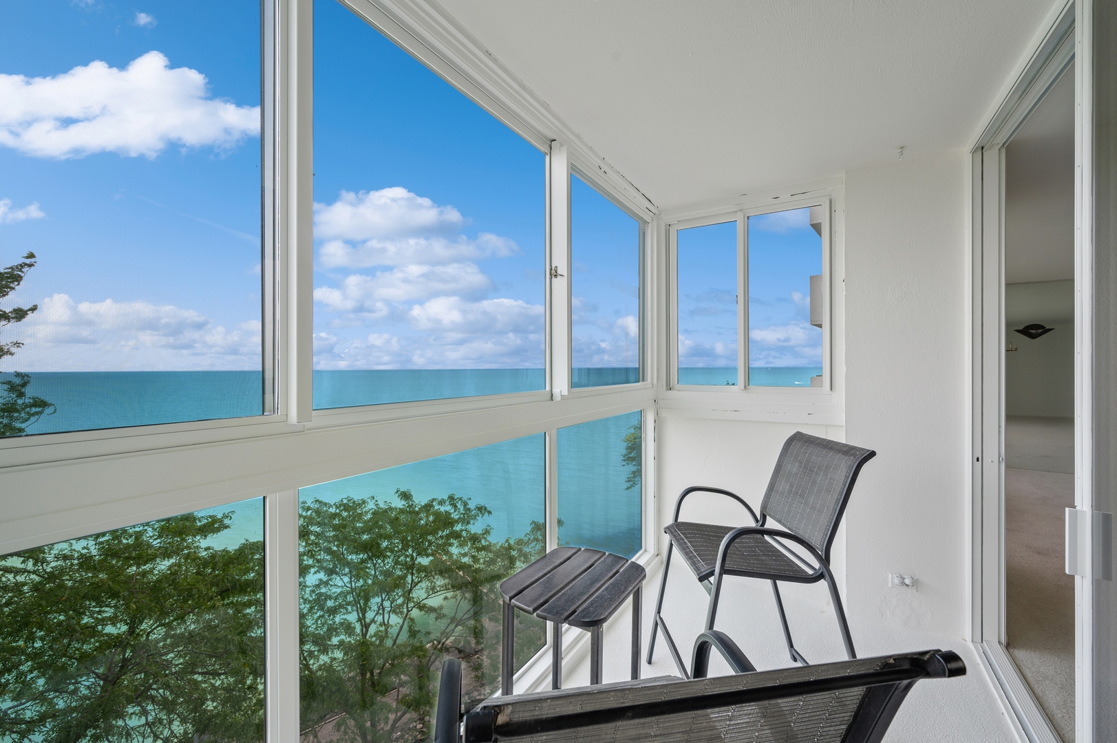 1500 Sheridan Road, Unit 5F Wilmette, IL 60091 - Photo 12 of 32 Gallery Image 12