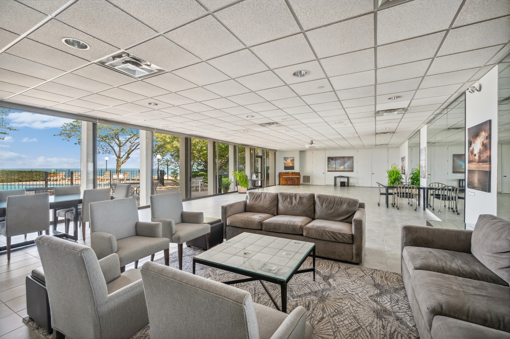 1500 Sheridan Road, Unit 5F Wilmette, IL 60091 - Photo 26 of 32 Gallery Image 26