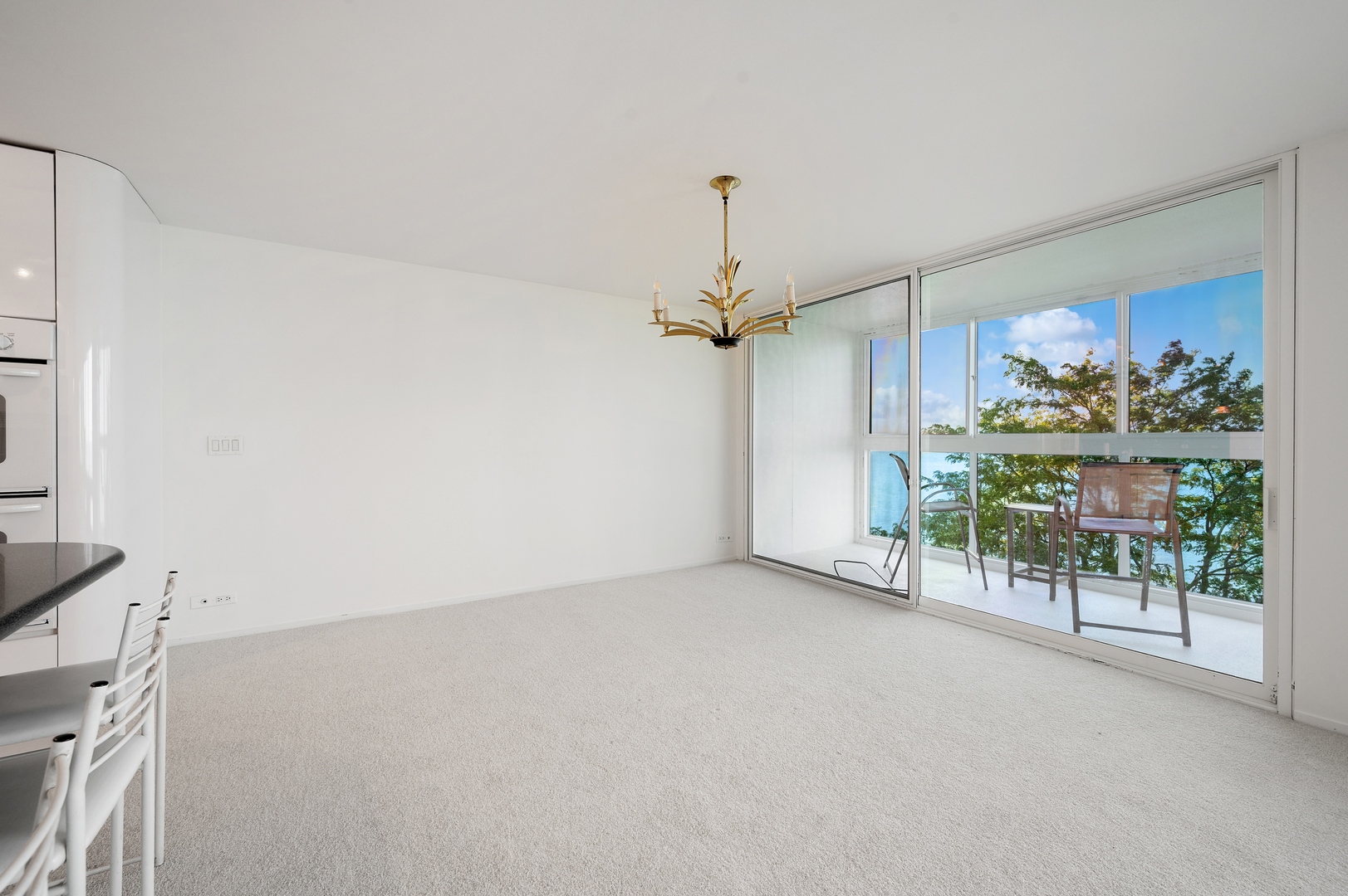 1500 Sheridan Road, Unit 5F Wilmette, IL 60091 - Photo 10 of 32 Gallery Image 10