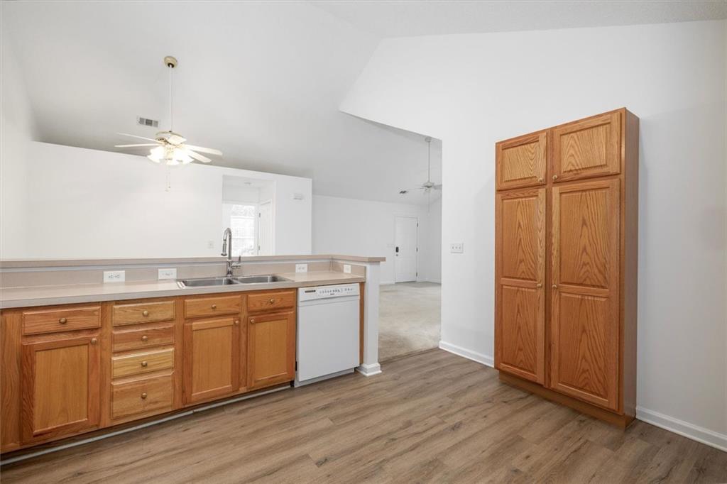 2191 Rockbridge Road Southwest, Unit 1504 Stone Mountain, GA 30087 - Photo 13 of 33 Gallery Image 13