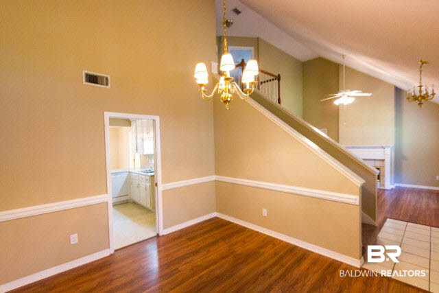 809 Henckley Avenue Mobile, AL 36609 - Photo 10 of 39 High Half-Vaulted Ceilings