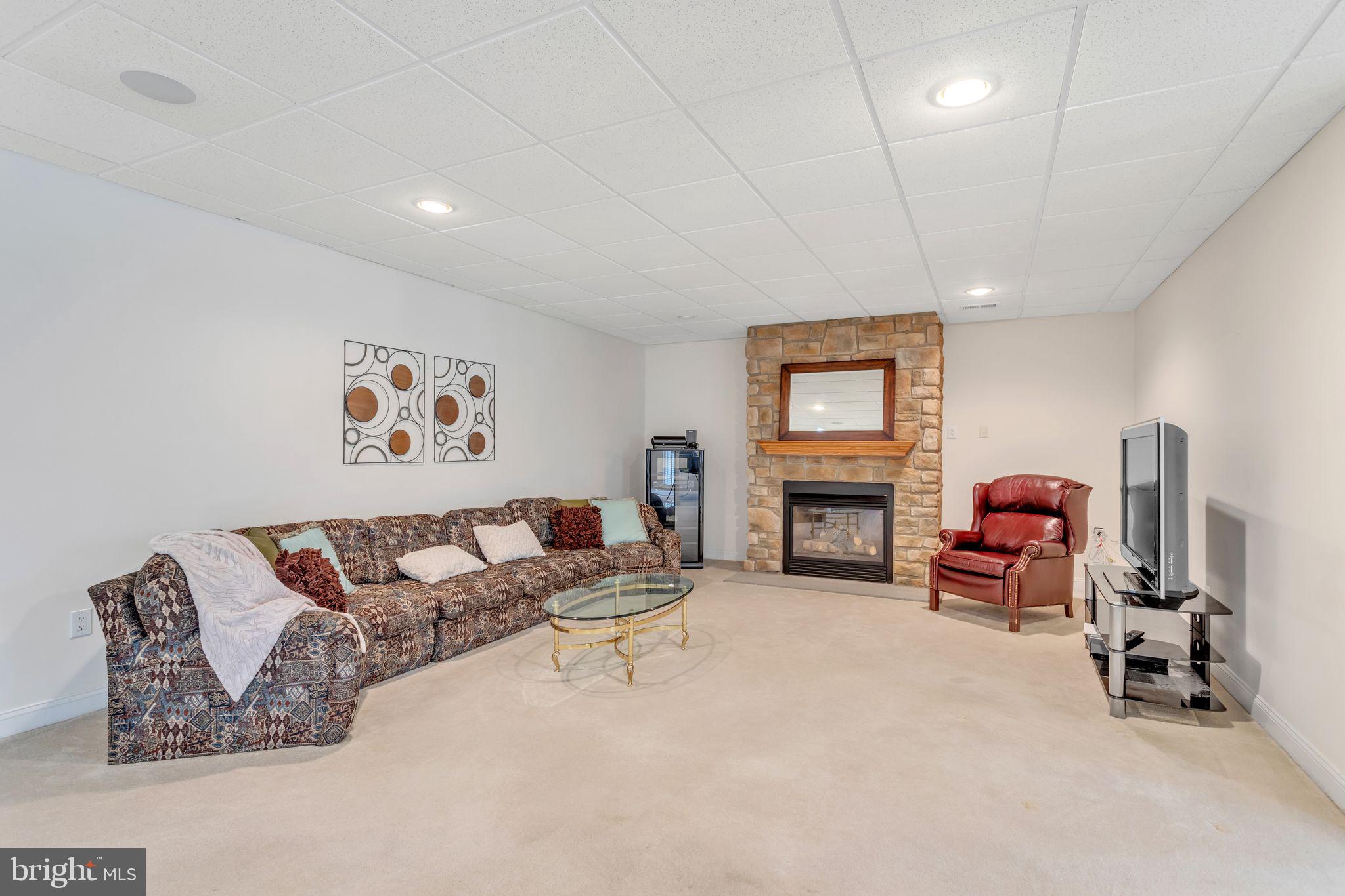 232 Bobwhite Road New Hope, PA 18938 - Photo 30 of 33 Gallery Image 30