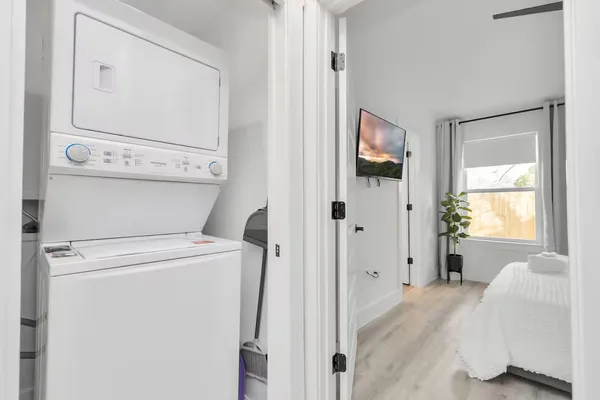 $472,500 | 3735 Mainer Street, Houston, TX 77021