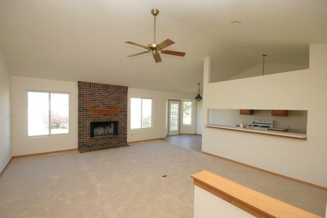 201 Prairie Ridge Drive Woodstock, IL 60098 - Photo 2 of 16