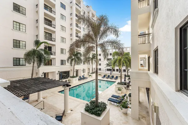$4,100 | 233 South Federal Highway, Unit 308, Boca Raton, FL 33432
