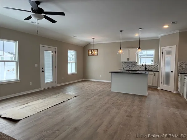 $304,900 | 2618 Vineyard Way, Unit 232, Memphis, IN 47143