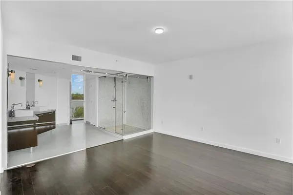 $5,400 | 720 Northeast 62nd Street, Unit 406, Miami, FL 33138