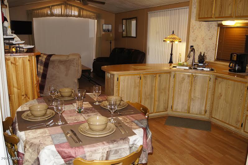 285 North Conestoga Road Apache Junction, AZ 85119 - Photo 8 of 31 Duff table