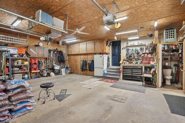 $585,000 | 9699 123rd Avenue Southeast, Lake Lillian, MN 56253