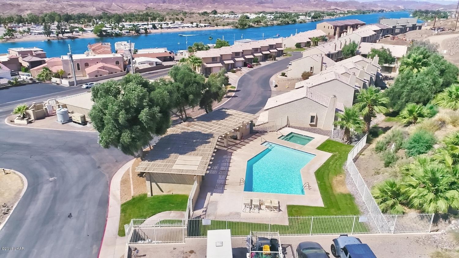 8625 Riverside Drive, Unit 72 Parker, AZ 85344 - Photo 20 of 24 Community pool