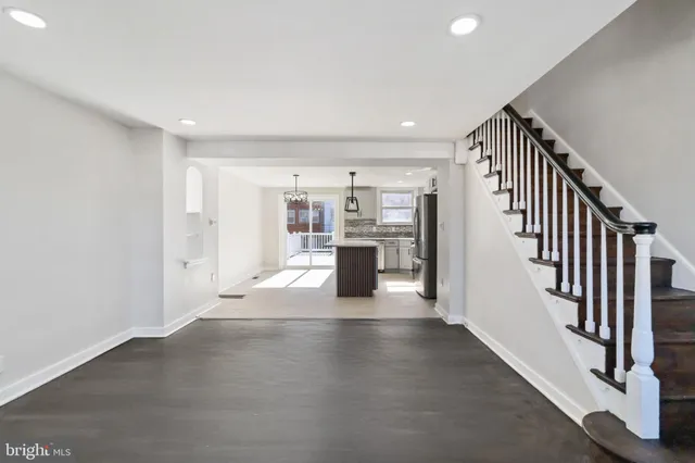 $2,400 | 7836 Fayette Street, Philadelphia, PA 19150