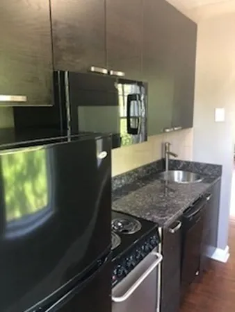 $1,800 | 275 Neck Street, Unit C4, Weymouth, MA 02191