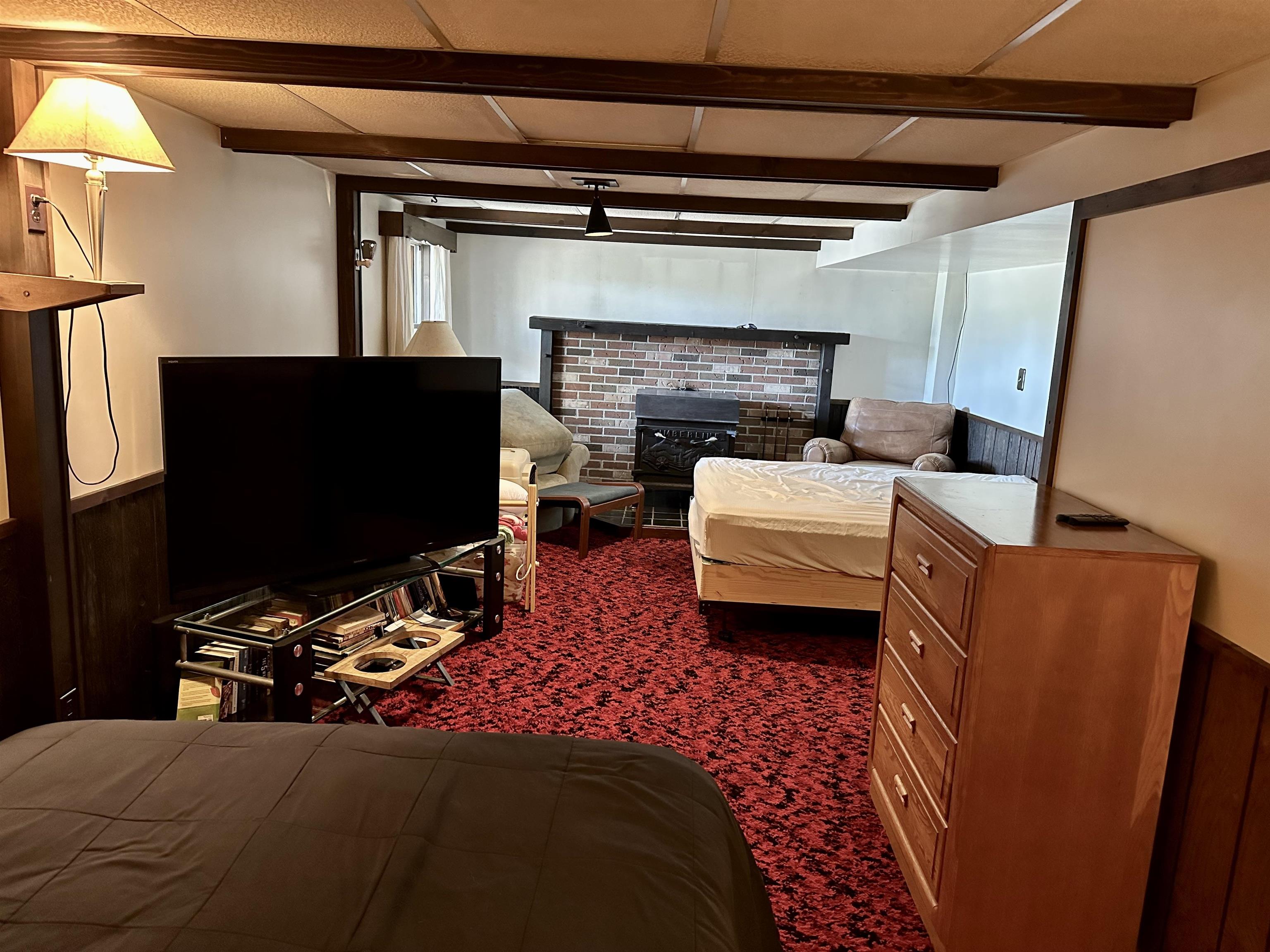 8875 North Long Lake Road Traverse City, MI 49685 - Photo 43 of 59 1913040-42.JPG