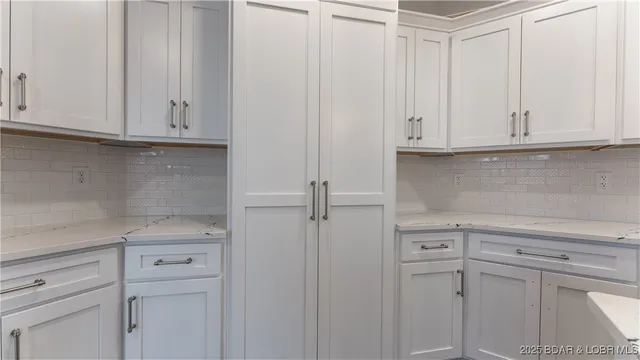 $789,900 | 971 Grand Point Boulevard, Sunrise Beach, MO 65079