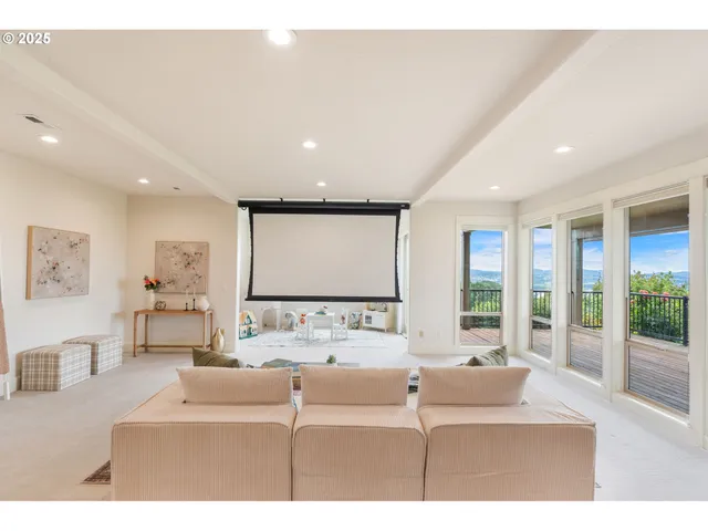 $1,299,000 | 2873 West 5th Street, Washougal, WA 98671