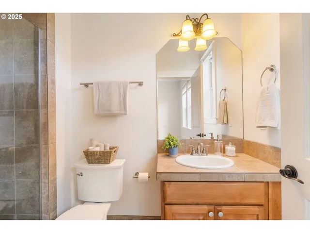 $1,299,000 | 2873 West 5th Street, Washougal, WA 98671