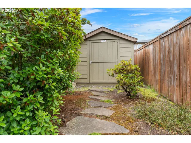 $1,299,000 | 2873 West 5th Street, Washougal, WA 98671