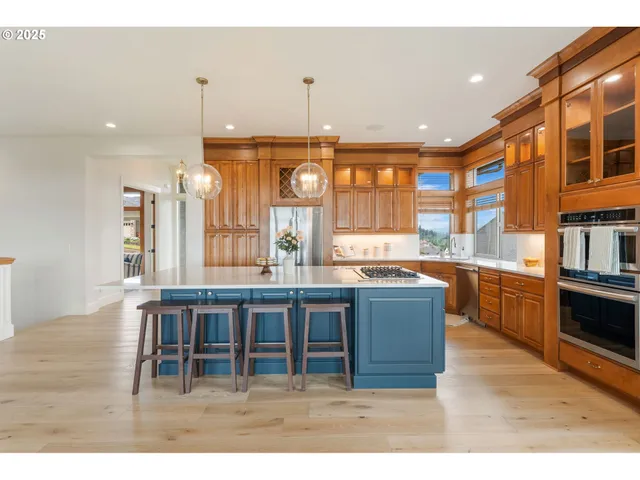 $1,299,000 | 2873 West 5th Street, Washougal, WA 98671