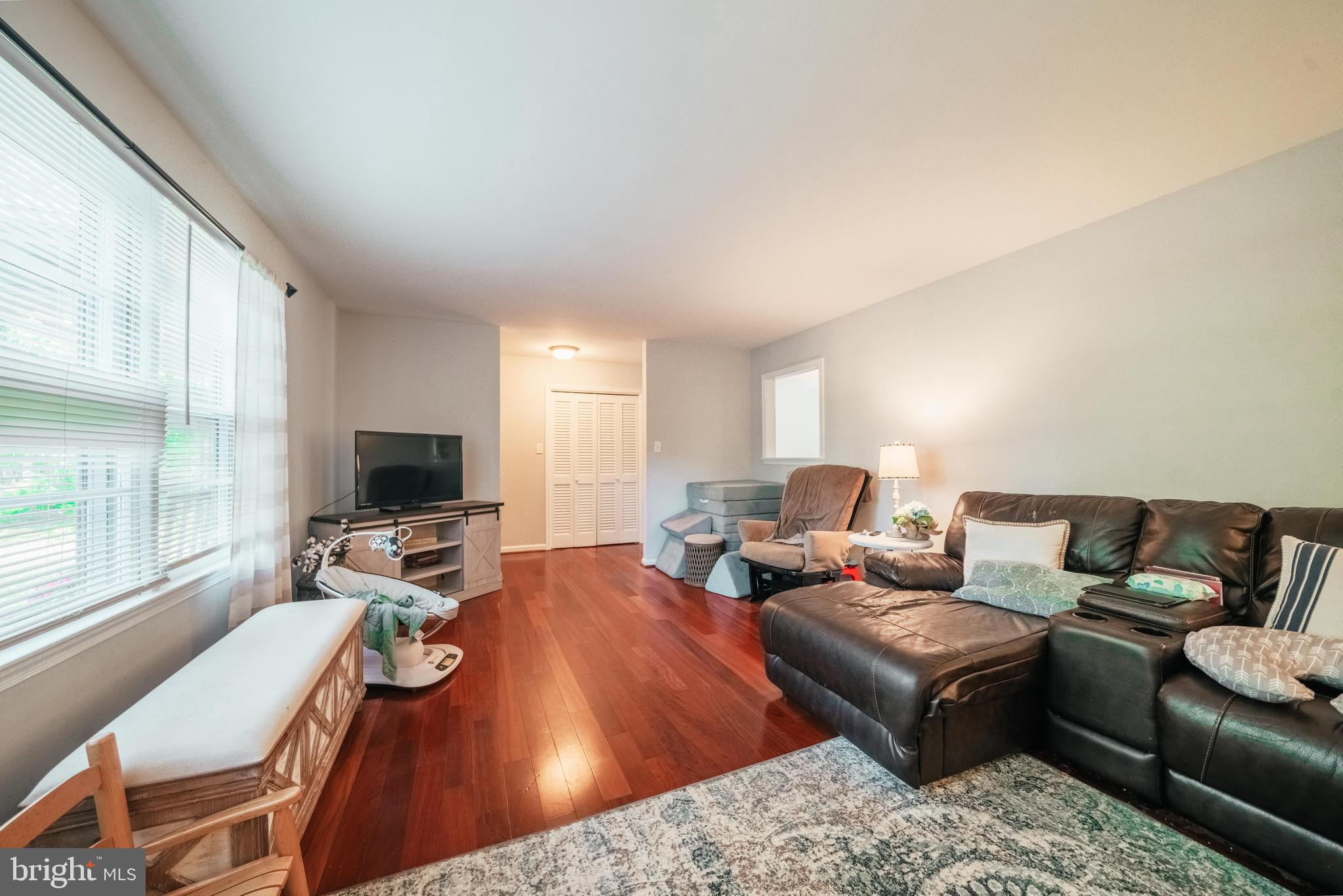 13347 Silver Hill Road Sumerduck, VA 22742 - Photo 4 of 32 Gallery Image 4