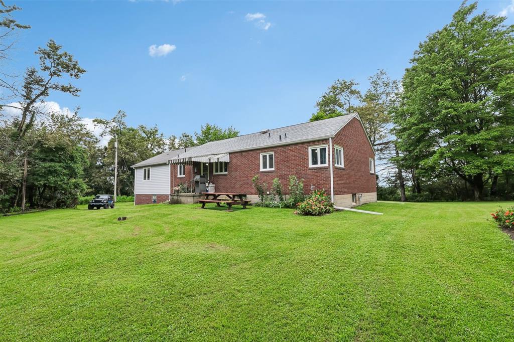 3100 Haberlein Road Gibsonia, PA 15044 - Photo 27 of 36 Gallery Image 27