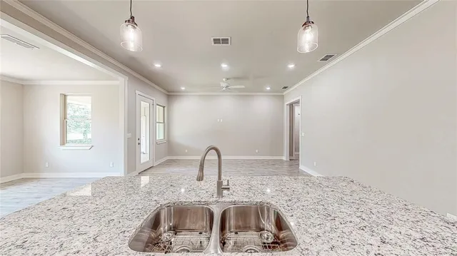 $2,500 | 213 South Loveless Street, Bullard, TX 75757