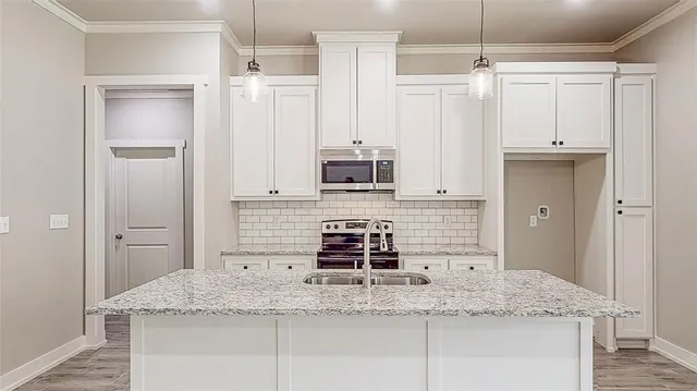 $2,500 | 213 South Loveless Street, Bullard, TX 75757