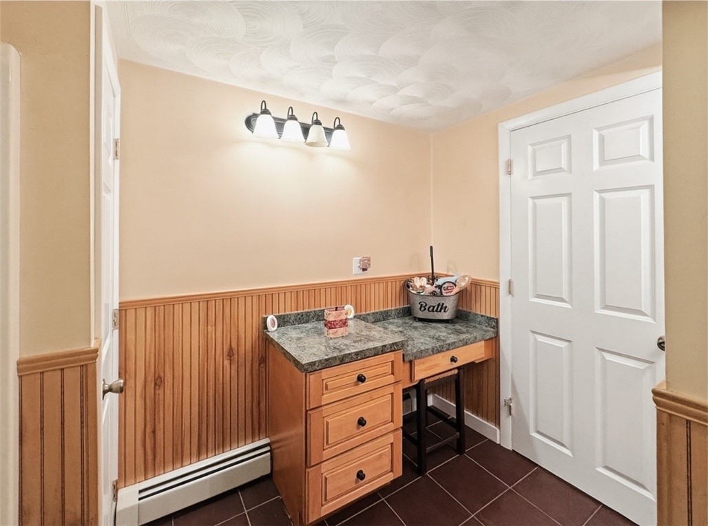 628 Robinson Street Woonsocket, RI 02895 - Photo 26 of 42