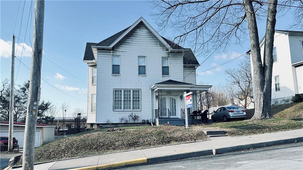 166 Pennsylvania Avenue Rochester, PA 15074 - Photo 2 of 30