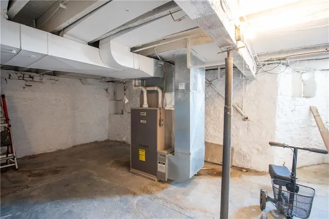 a view of a walk in closet