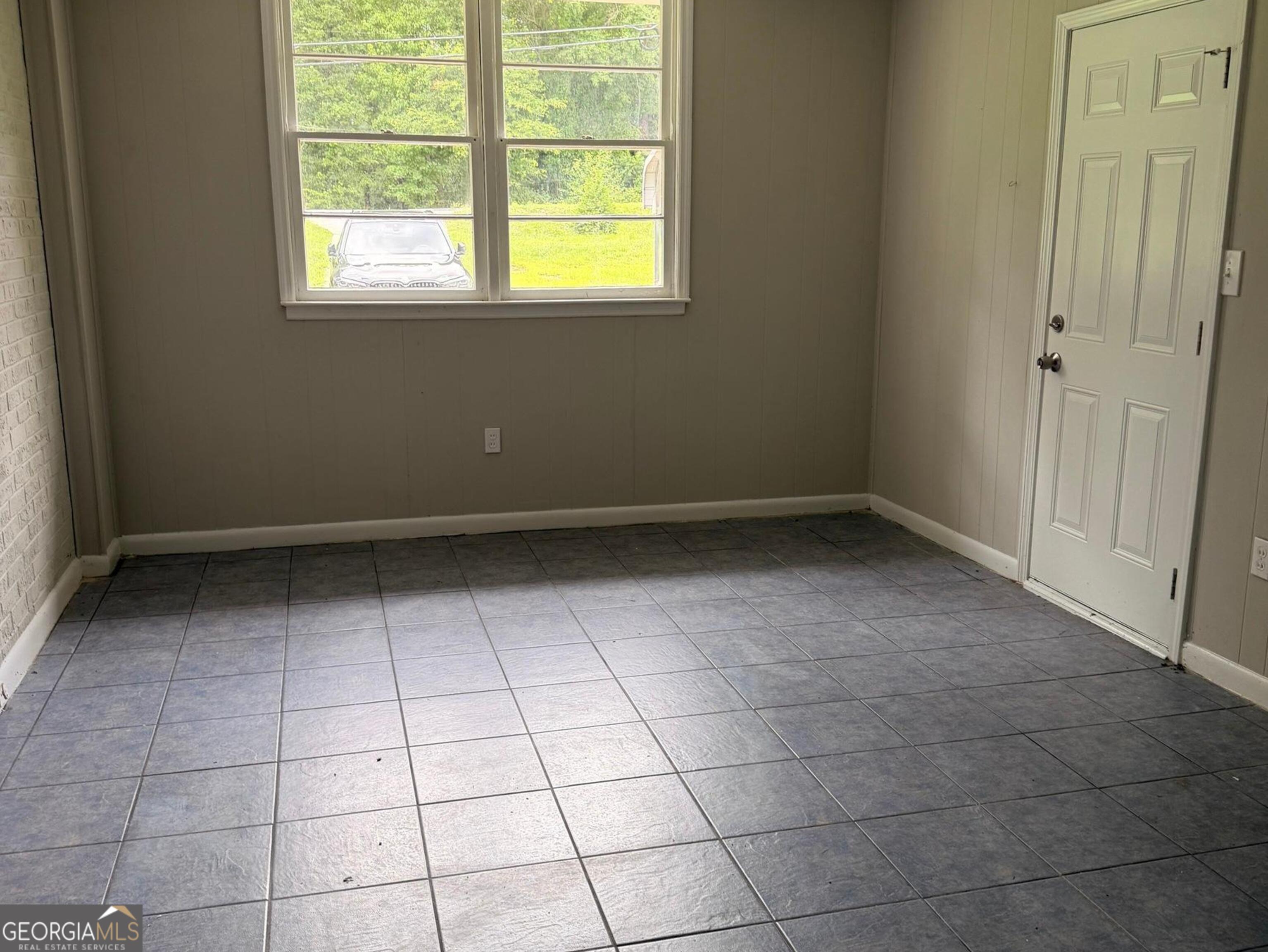 9182 Flat Shoals Road Southwest Covington, GA 30014 - Photo 10 of 10