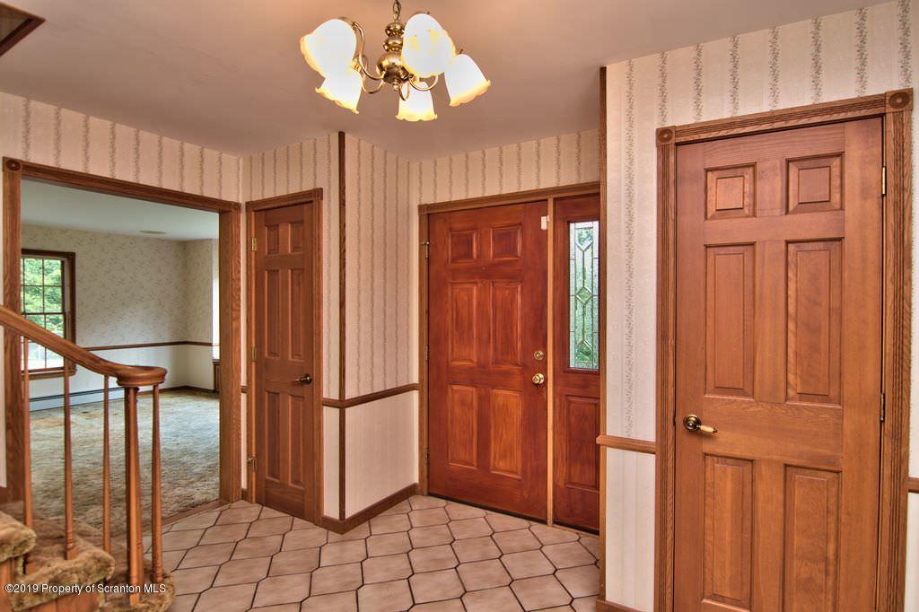122 Linair Farms Road Dalton, PA 18414 - Photo 2 of 75 Gallery Image 2